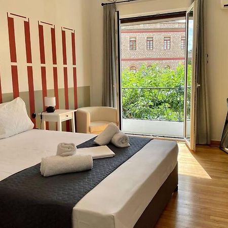 Acropolis View Huge Apartment - Centrally Located เอเธนส์ ภายนอก รูปภาพ